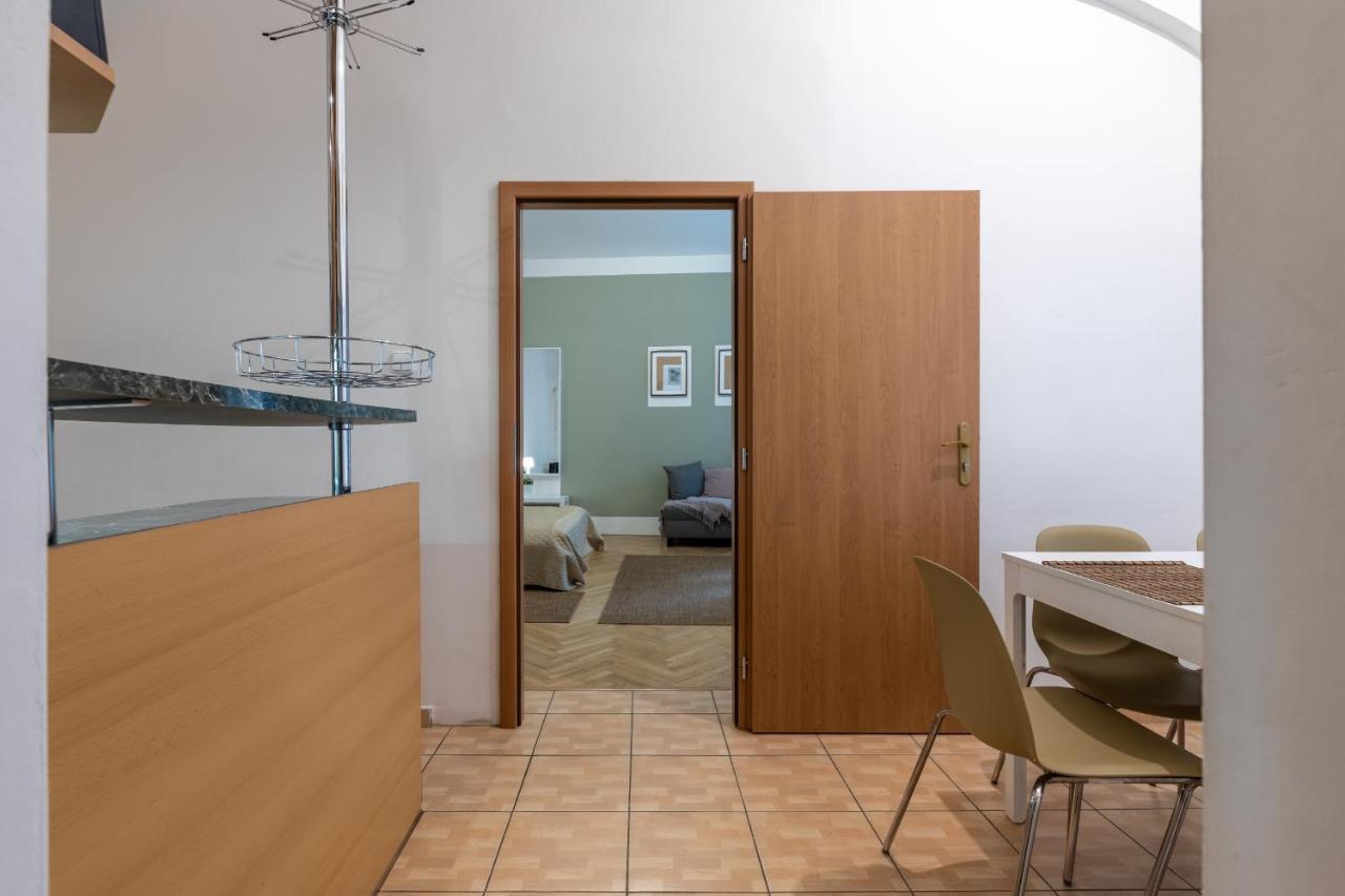 Spacious 3 Bedroom Apartment In The Heart Of Prague Praga Exterior foto