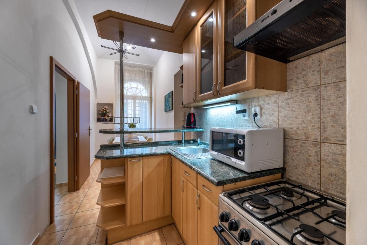 Spacious 3 Bedroom Apartment In The Heart Of Prague Praga Exterior foto